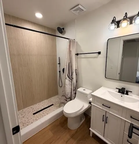 Arcadia Lite Unit 3 Near Old Town *